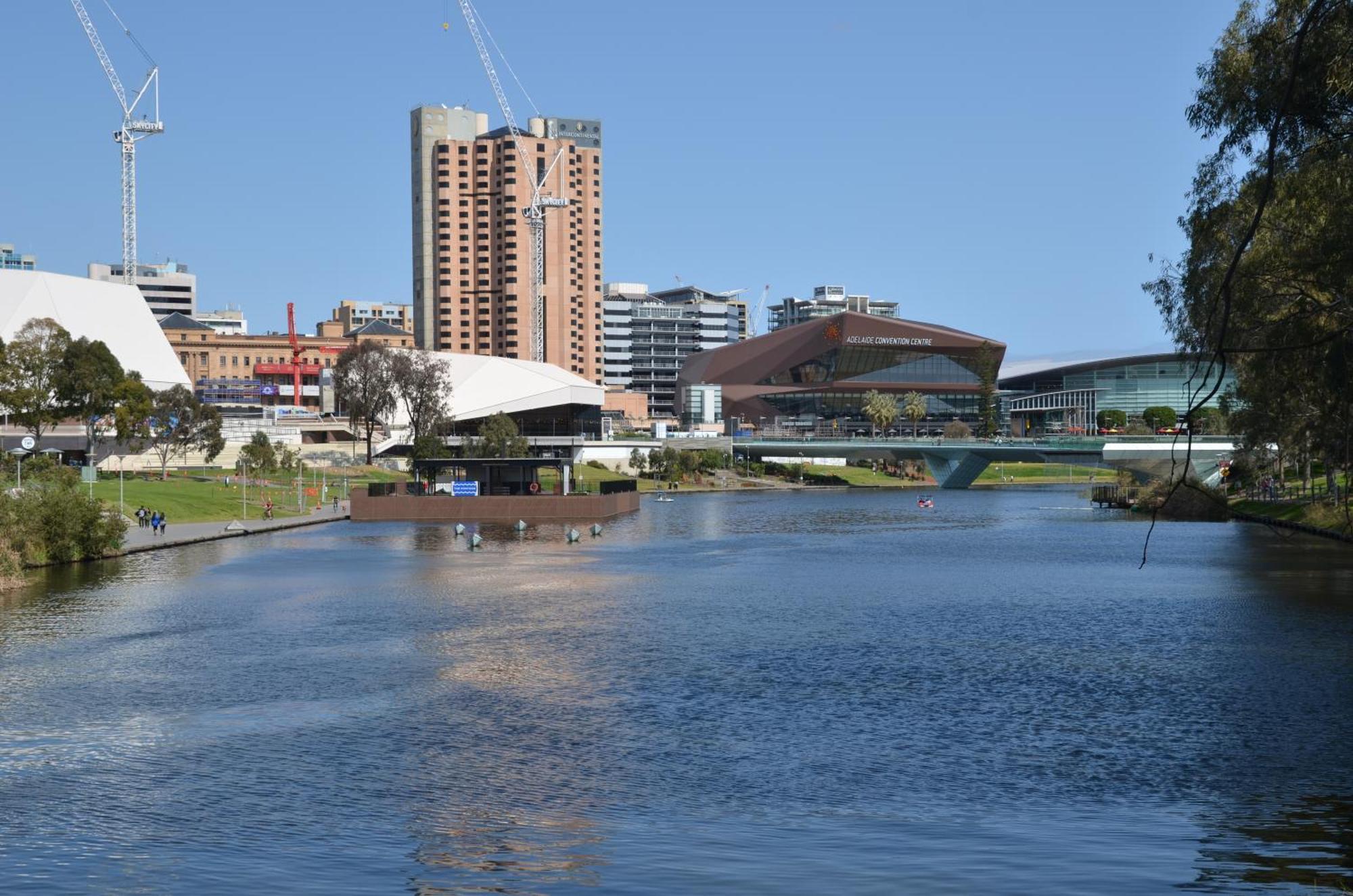 Adelaide Cbd Apartment - 3Br, 2Bath & Carpark Eksteriør billede