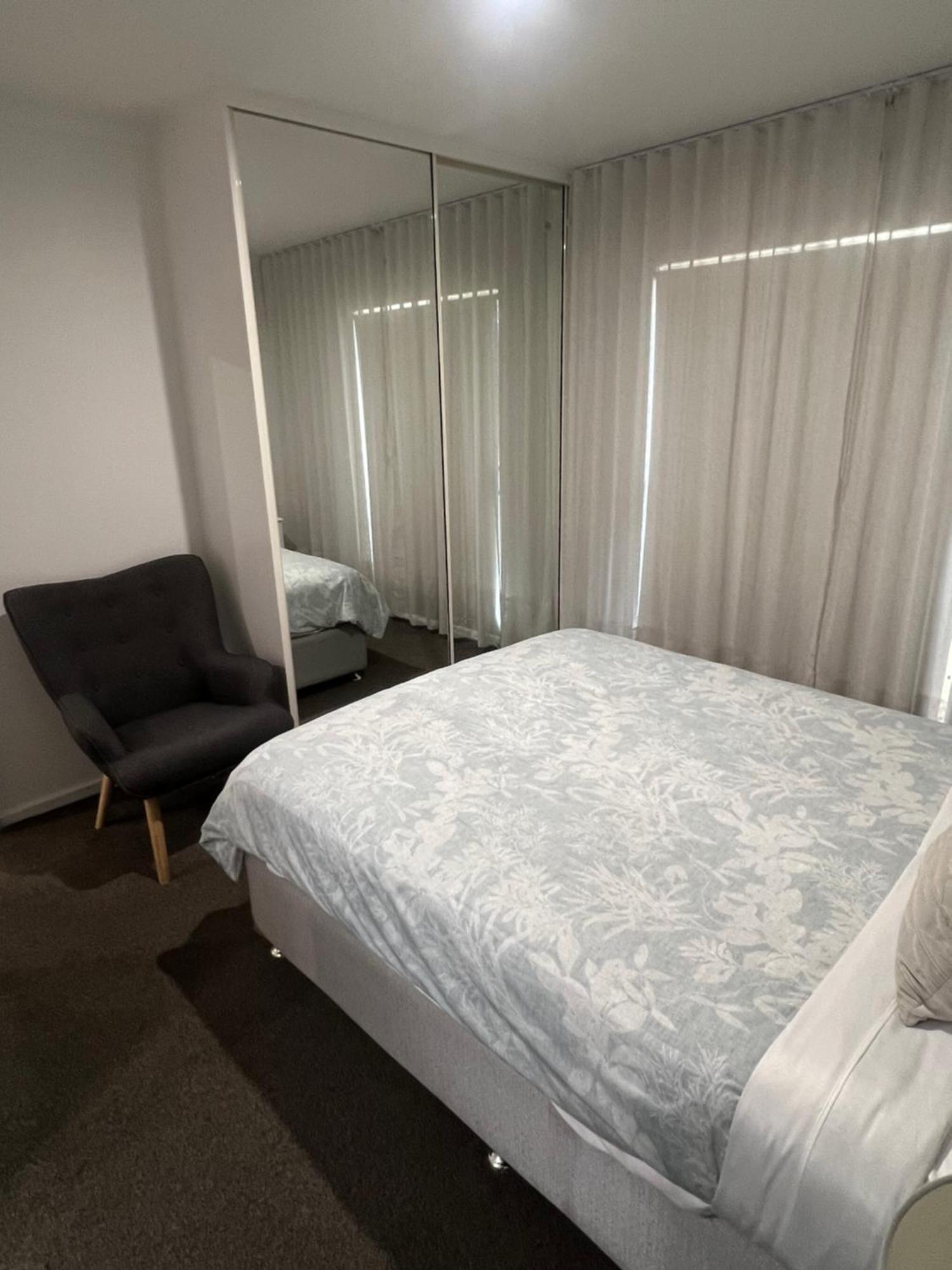 Adelaide Cbd Apartment - 3Br, 2Bath & Carpark Eksteriør billede