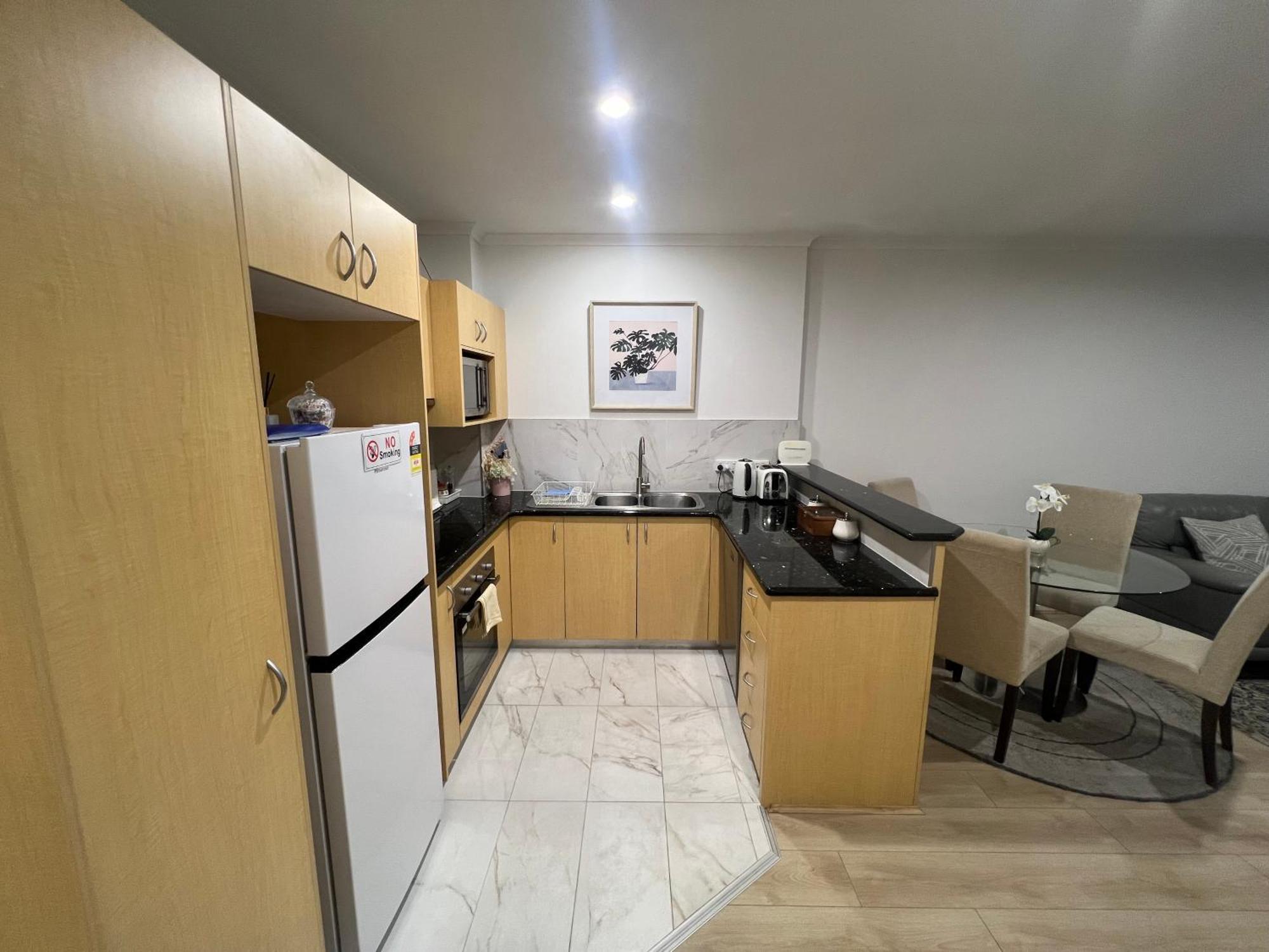 Adelaide Cbd Apartment - 3Br, 2Bath & Carpark Eksteriør billede